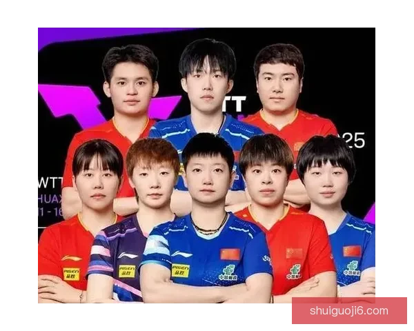 史达约珀兰与费莱克罗力激烈对决 赛场上的战术博弈与精彩瞬间